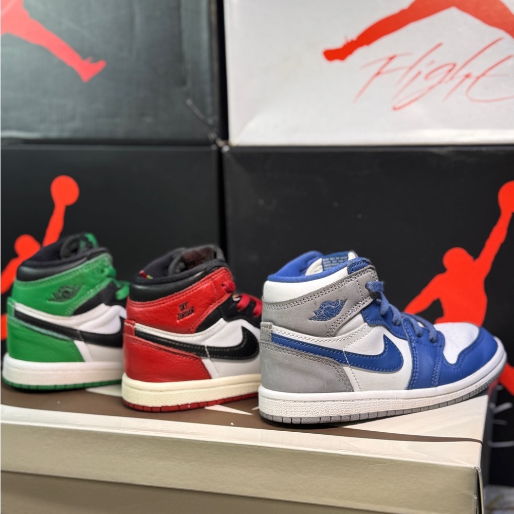 Jordan 1 High Bundle Toddler Size 9C - Picture 2 of 3